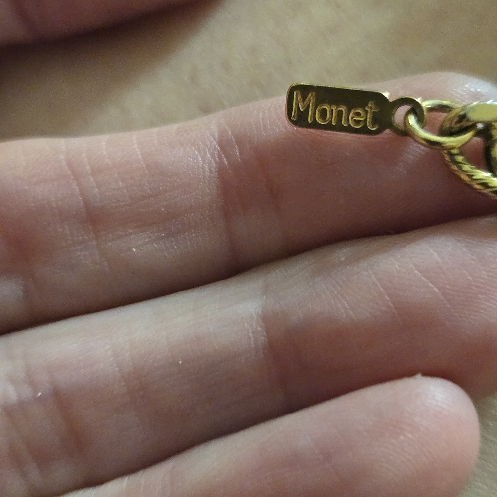 Monet Gold Chain Necklace - Picture 3 of 4